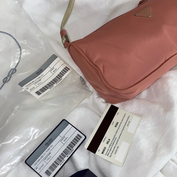 Vintage Prada Nylon Tessuto Pochette. - Picture 6 of 6